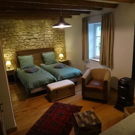 Chambres D'hotes Au Moulin D'apach Bed & Breakfast