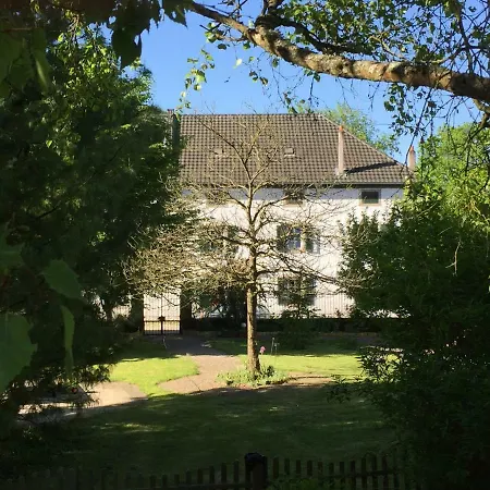 Chambres D'hotes Au Moulin D'apach Bed & Breakfast